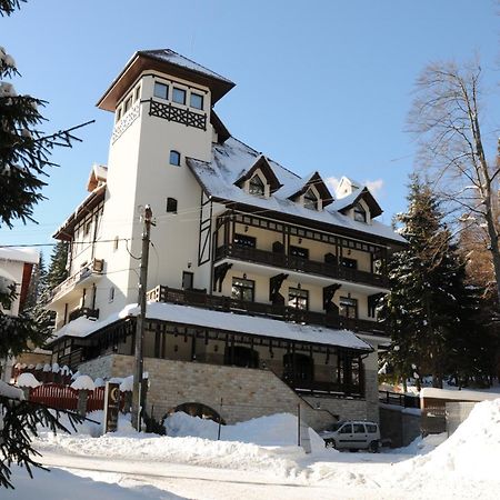 Hotel Foisorul Cu Flori Sinaia Zewnętrze zdjęcie